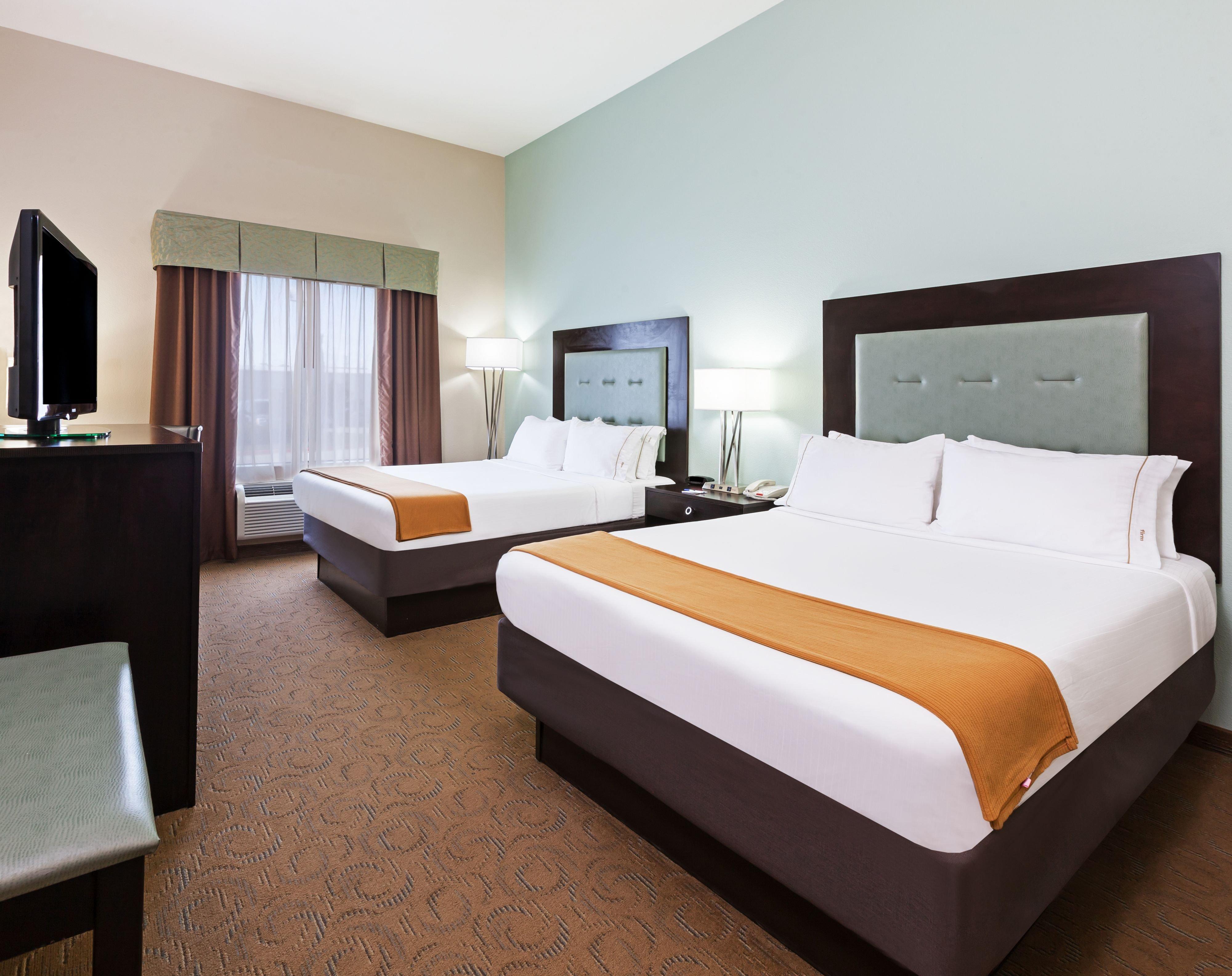 Holiday Inn Express & Suites Victoria, An Ihg Hotel Exterior photo
