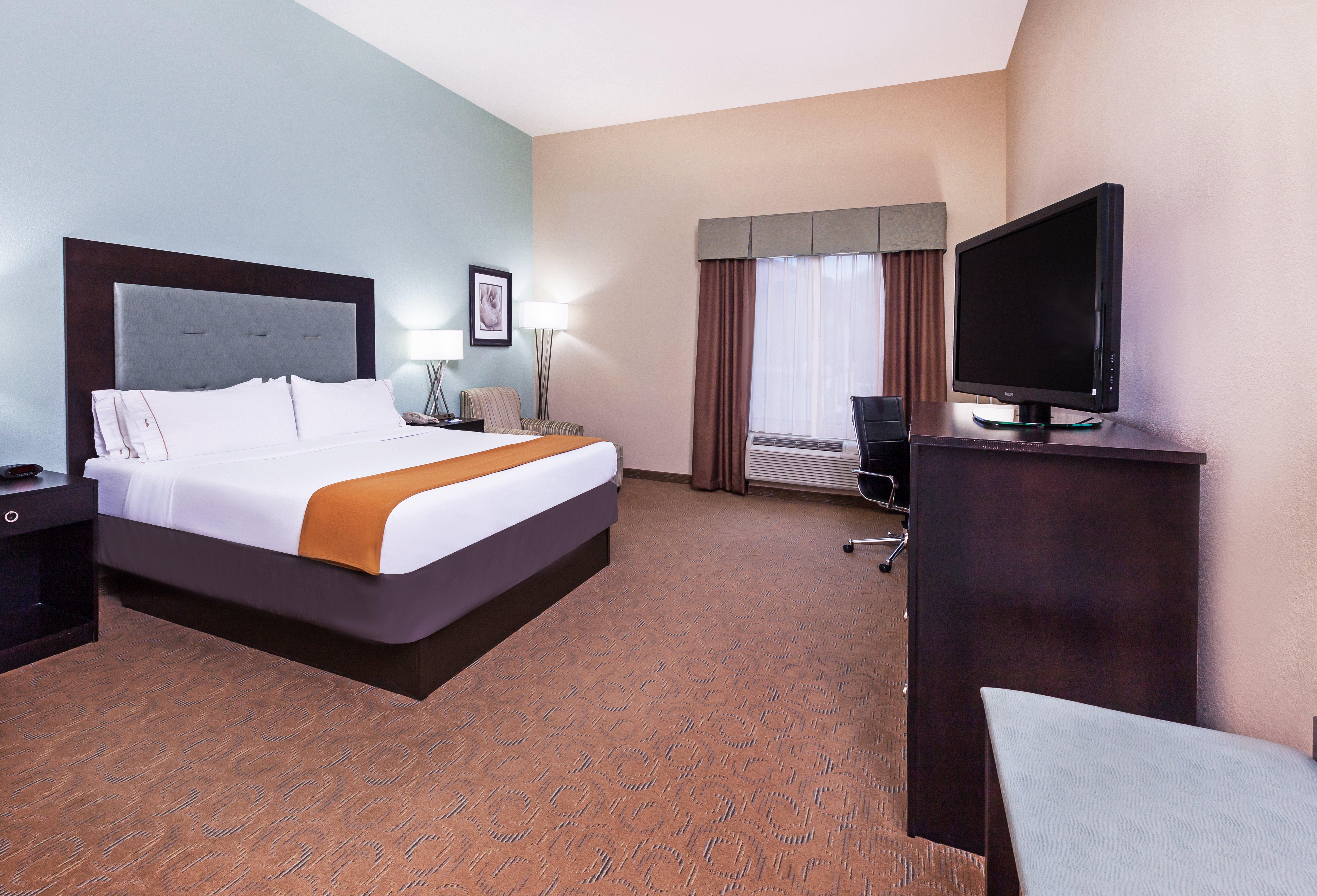Holiday Inn Express & Suites Victoria, An Ihg Hotel Exterior photo