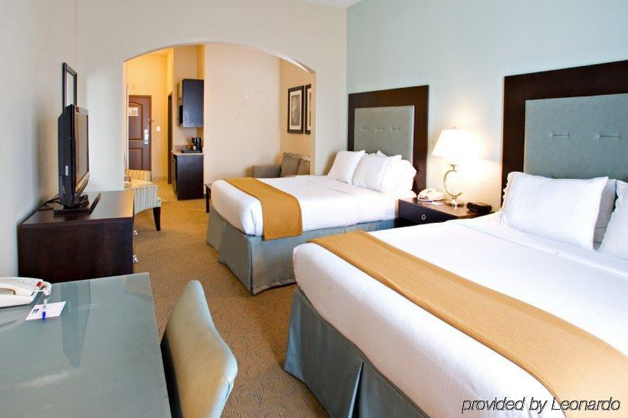 Holiday Inn Express & Suites Victoria, An Ihg Hotel Exterior photo